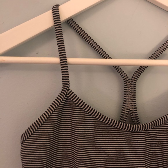 Lulu lemon striped tank - Picture 2 of 4